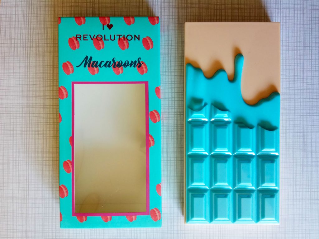 IHR - Macaroons Chocolate caja y paleta